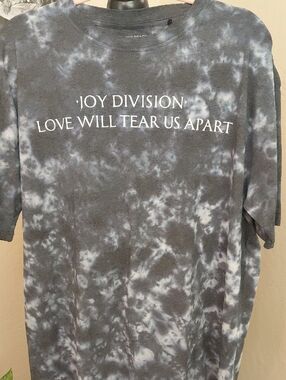 Joy Division "Love Will Tear Us Apart" Tie-Dye Tee XXL